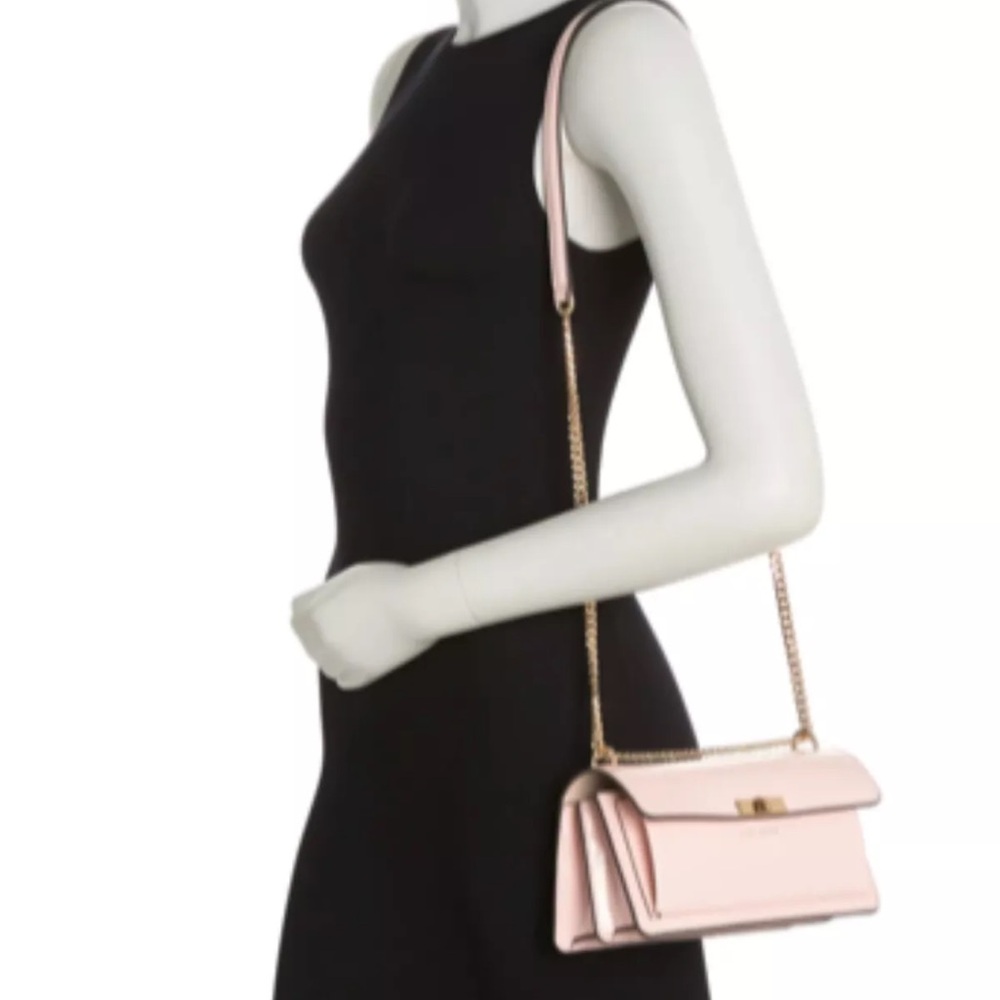Marc Jacobs Shiney Peach Whip Leather Crossbody Bag AUTHENTIc like new